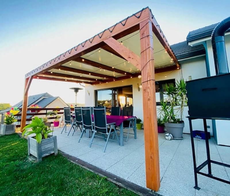 Pergola murale